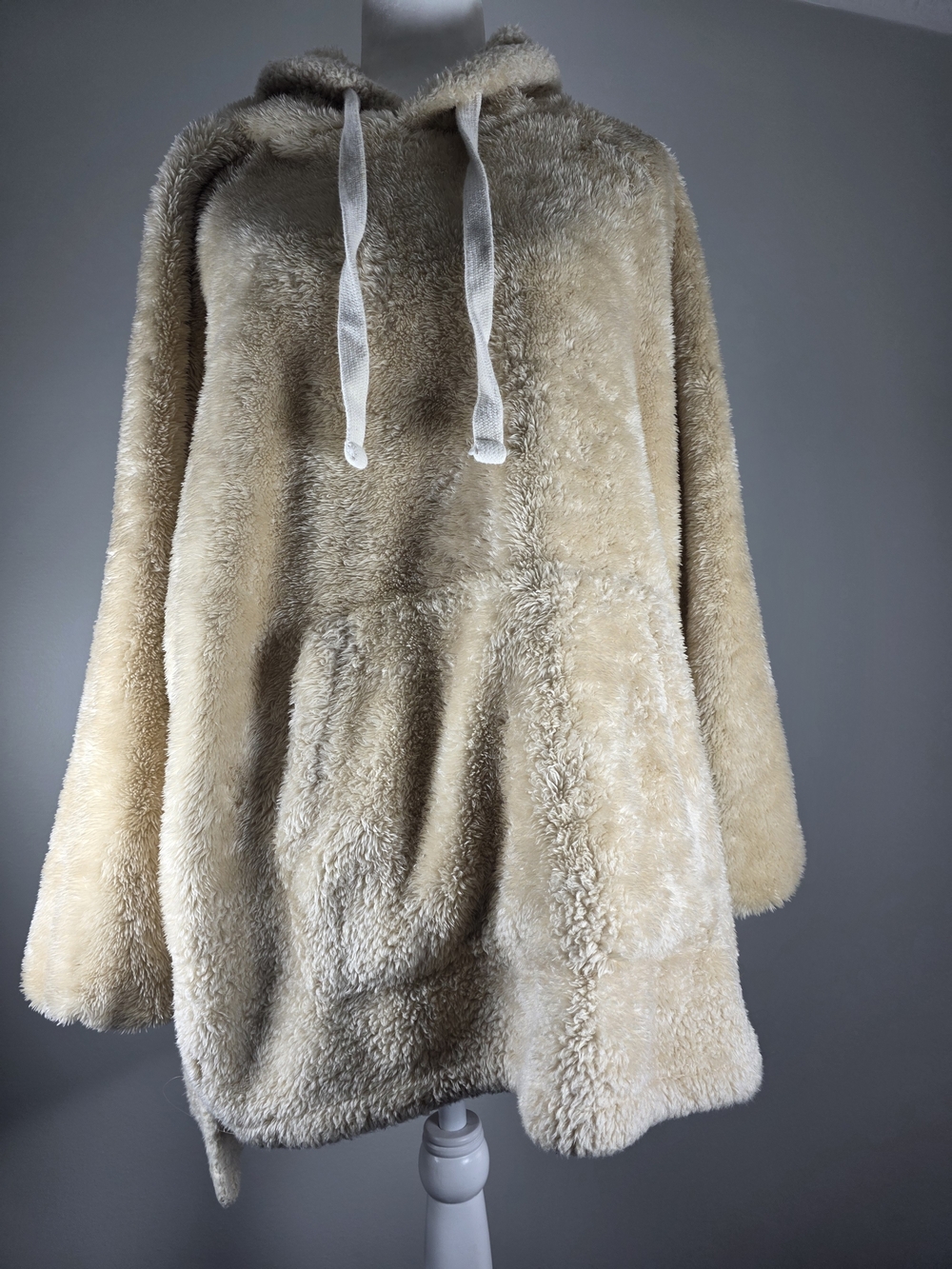 Zenana Outfitters Women’s Large Beige Sherpa Fleece Oversized Hoodie Pullover